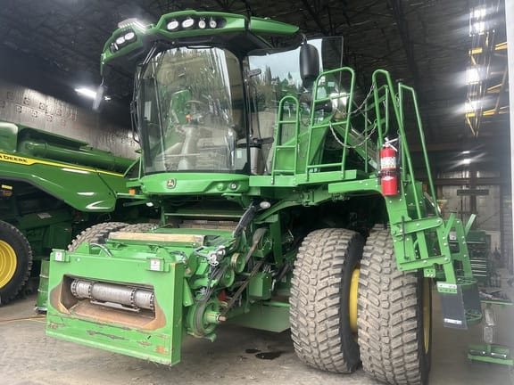 2021 John Deere S780 Equipment Image0