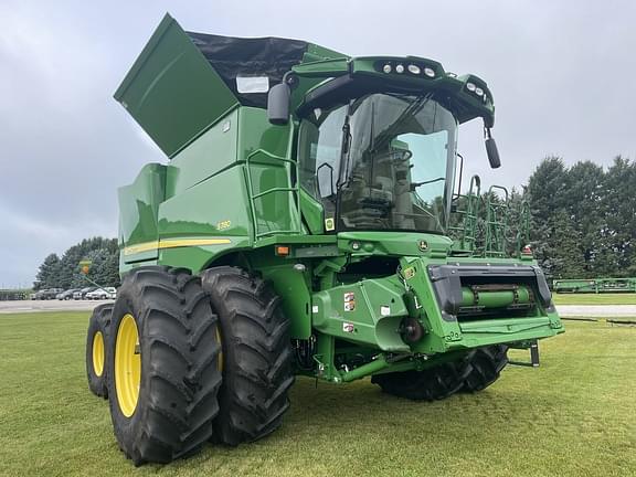 Image of John Deere S780 equipment image 2