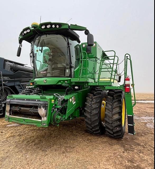 Image of John Deere S780 equipment image 4