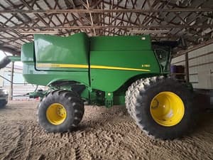 2021 John Deere S780 Image