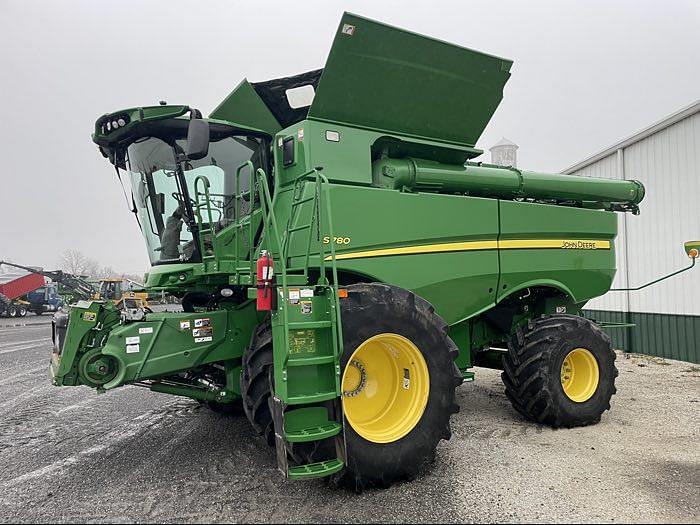 Image of John Deere S780 Primary image