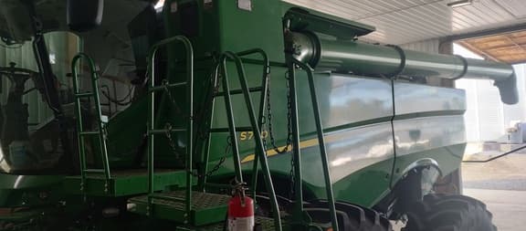 Image of John Deere S780 equipment image 4