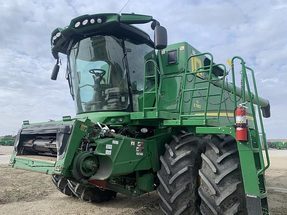 Image of John Deere S780 equipment image 1