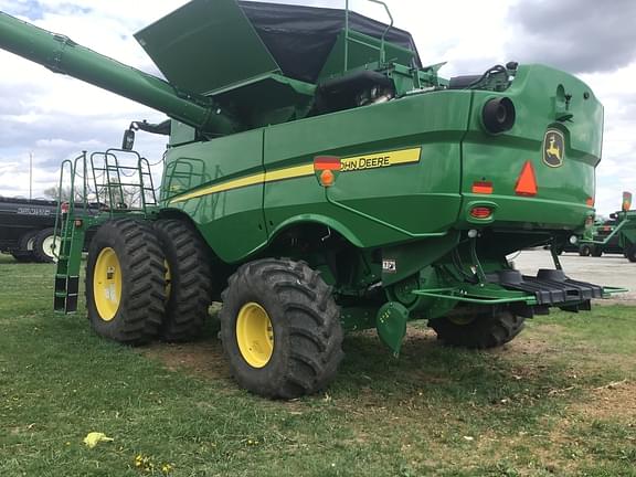 Image of John Deere S780 equipment image 3