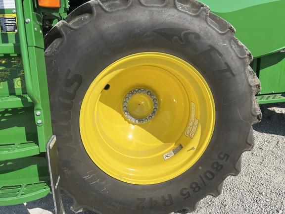 Image of John Deere S780 equipment image 4