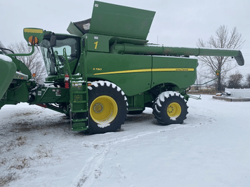 Main image John Deere S780