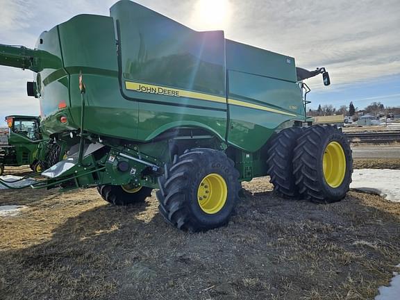 Image of John Deere S780 equipment image 3