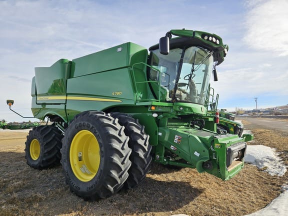 2021 John Deere S780 Equipment Image0