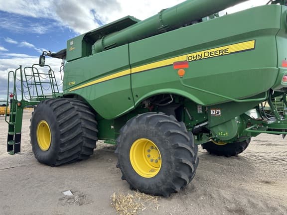 Image of John Deere S780 equipment image 3