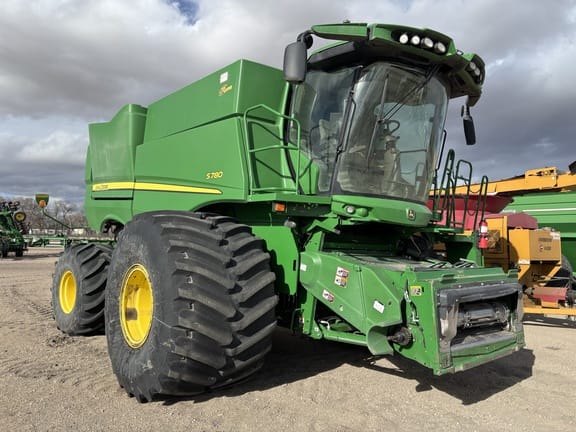 2021 John Deere S780 Equipment Image0