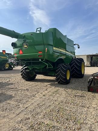 Image of John Deere S780 equipment image 3