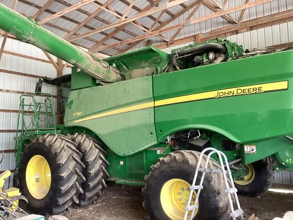 Image of John Deere S780 equipment image 2