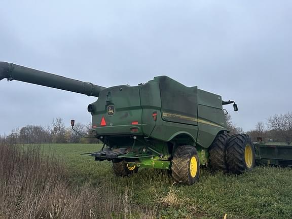 Image of John Deere S780 equipment image 2