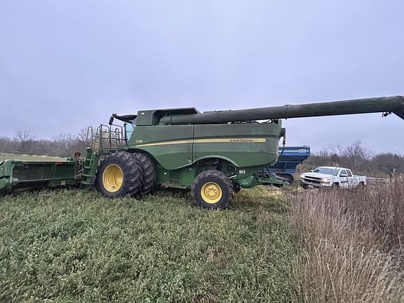 Image of John Deere S780 equipment image 3