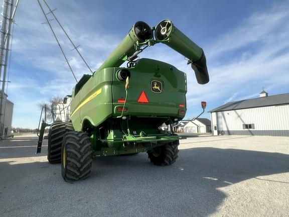 Image of John Deere S780 equipment image 3