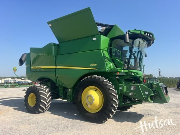 Image of John Deere S780 Primary image