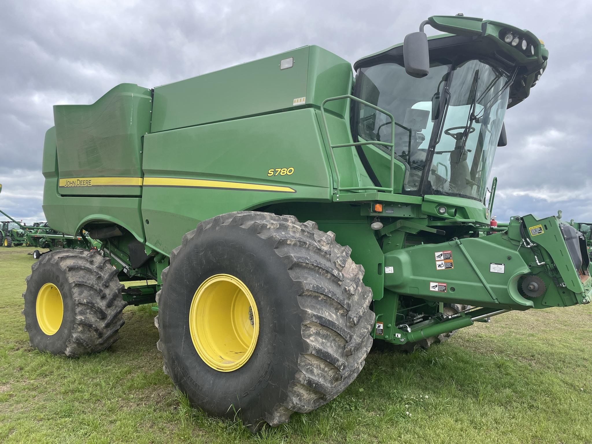 Main image John Deere S780