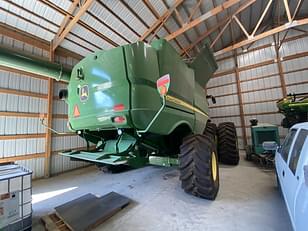 Main image John Deere S780 8