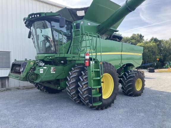 Image of John Deere S780 equipment image 3