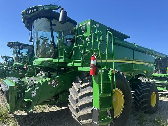 Image of John Deere S780 Primary image