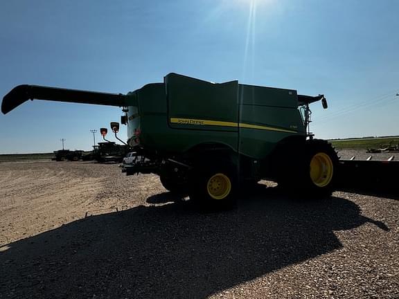 Image of John Deere S780 equipment image 3