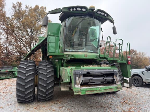 Image of John Deere S780 Primary image
