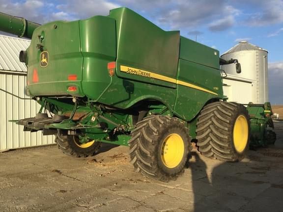 Image of John Deere S780 equipment image 1