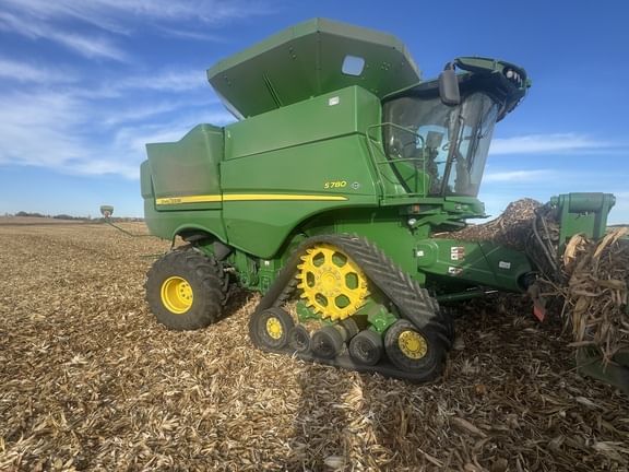 2021 John Deere S780 Equipment Image0