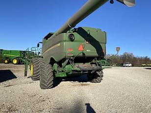 Main image John Deere S780 4