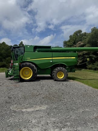 Image of John Deere S780 equipment image 2