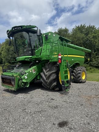 Image of John Deere S780 equipment image 1