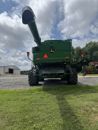 Image of John Deere S780 equipment image 4