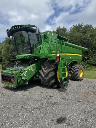 Image of John Deere S780 equipment image 2