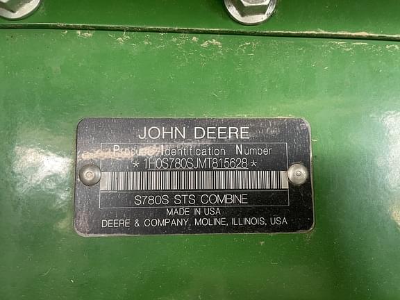 Image of John Deere S780 equipment image 2