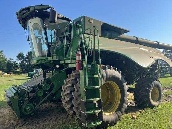 Image of John Deere S780 Primary image