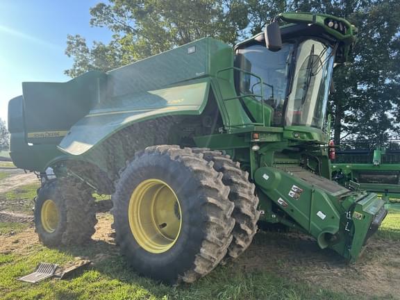 Image of John Deere S780 Primary image