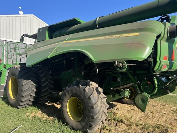 Image of John Deere S780 equipment image 3