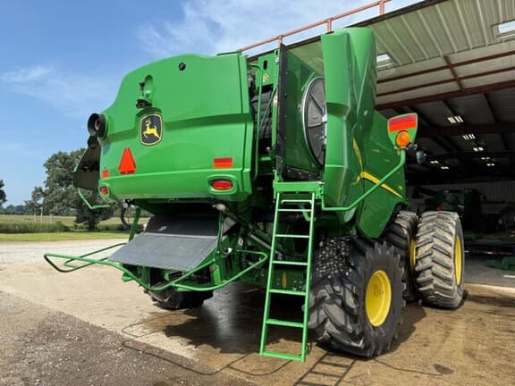 Image of John Deere S780 equipment image 2