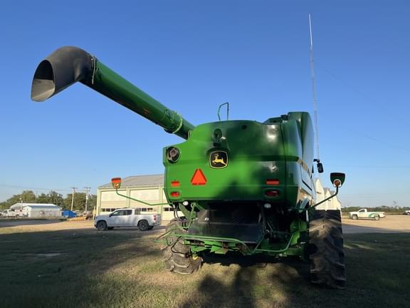 Image of John Deere S780 equipment image 3