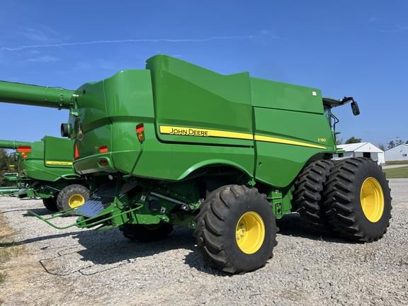 Image of John Deere S780 equipment image 1