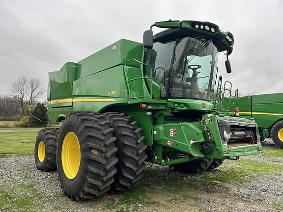 Image of John Deere S780 equipment image 1