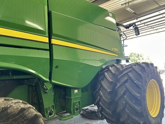 Image of John Deere S780 equipment image 4