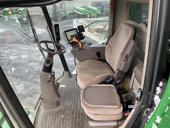 Image of John Deere S780 equipment image 4