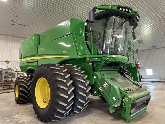 Image of John Deere S780 equipment image 2