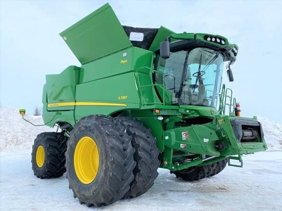 Main image John Deere S780
