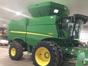2021 John Deere S780 Image
