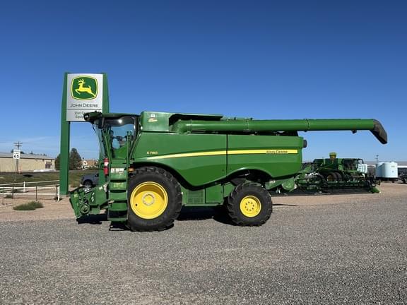 Image of John Deere S780 Primary image