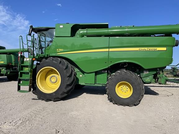 Image of John Deere S780 Primary image