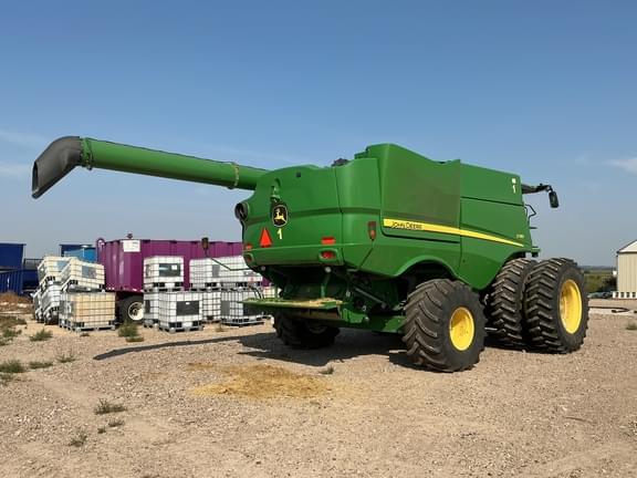 Image of John Deere S780 equipment image 3