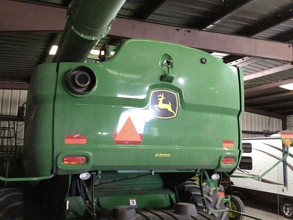 Image of John Deere S780 equipment image 1